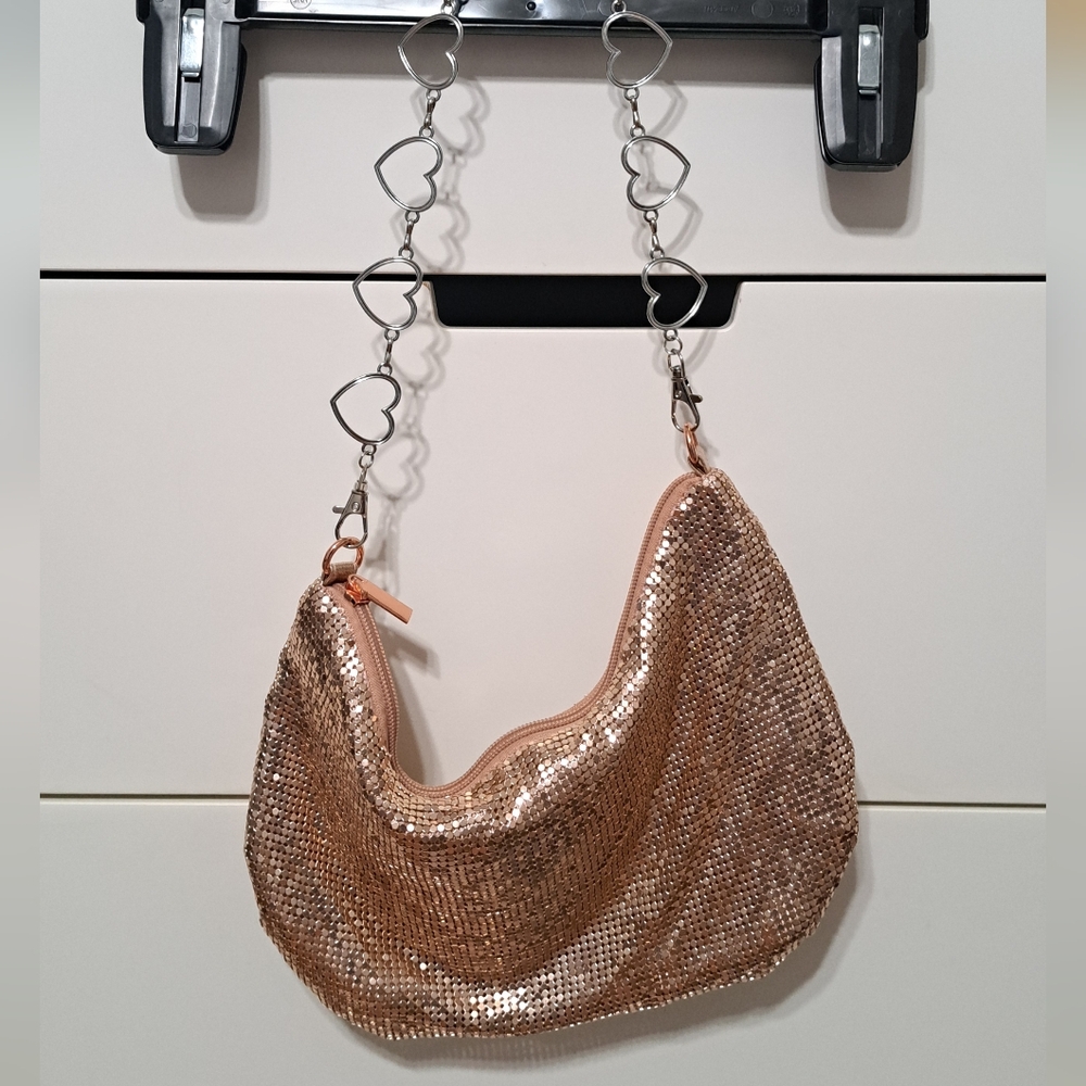 Tammy Girl chainmail shoulder bag with heart strap in pink
